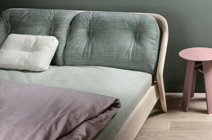 Mosaic Bed