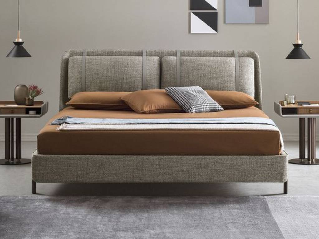Angled Cushion Bed